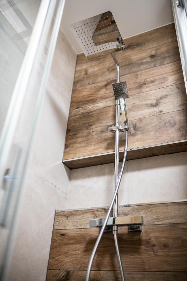 Magic Bernard, Stary Smokovec Apartment วิสโซเค ดาตรี ภายนอก รูปภาพ
