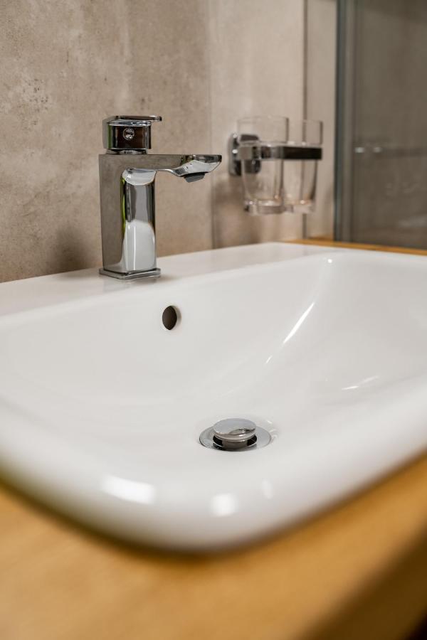 Magic Bernard, Stary Smokovec Apartment วิสโซเค ดาตรี ภายนอก รูปภาพ