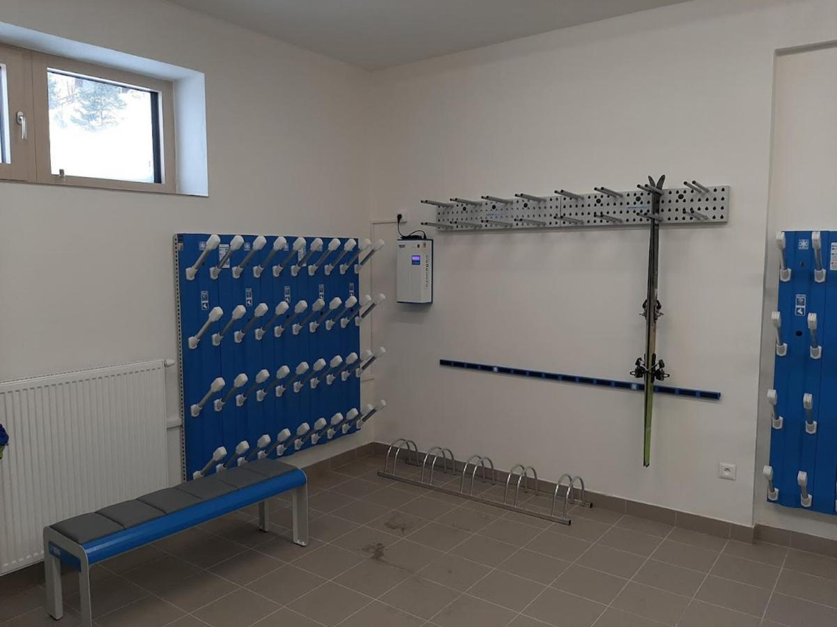 Magic Bernard, Stary Smokovec Apartment วิสโซเค ดาตรี ภายนอก รูปภาพ